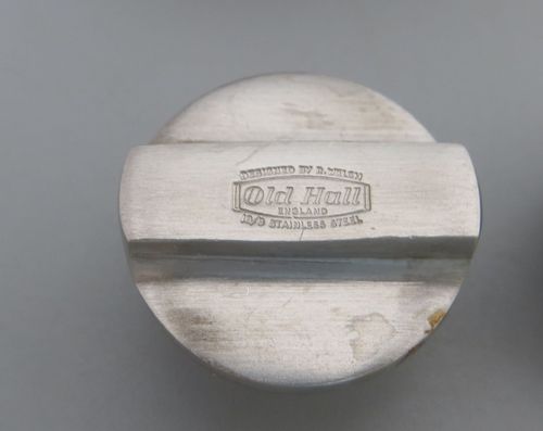 Modernist Robert Welch Old Hall  Salt And Pepper Pot Shaker Set — image 9