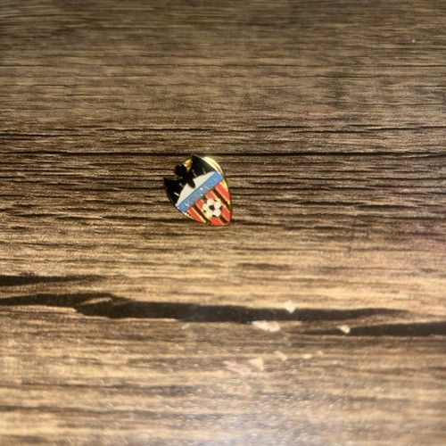 Valencia CF Pin Badge – Vintage Spanish Football Club Crest Enamel