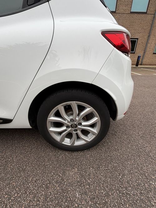 2018 - Renault Clio Dynamic Nav 1.2L — image 19