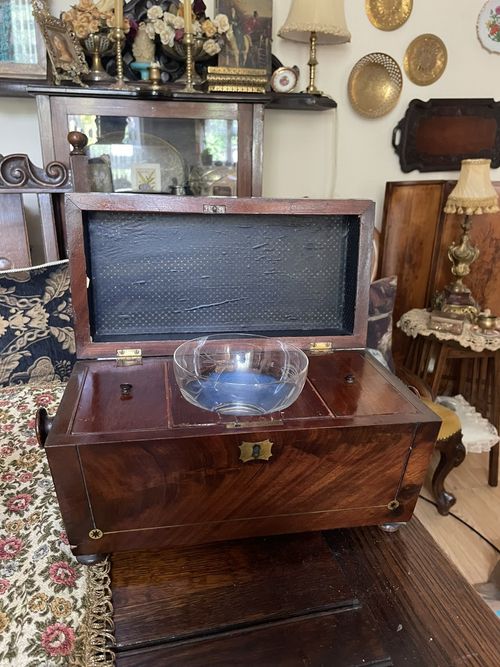 c.1870 Georgian Wood Tea Caddy  — image 1