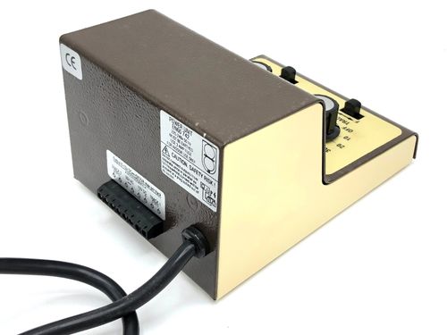 Gaugemaster Model D Dual 2 Twin Track Analogue DC Controller for N / OO — image 4