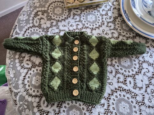 Brand New Hand Knitted Green Aran Cardigan With Diamond Design. Chest Size 20' — image 1
