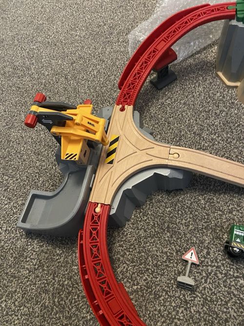 BRIO World Cargo Mountain Set 36010 Wooden Train Railway Track Playset — image 15