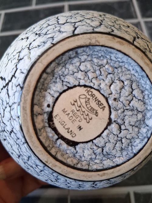 Hornsea Pottery Small Bowl Coastline Range 4" X 4" Tiny Chip  — image 4