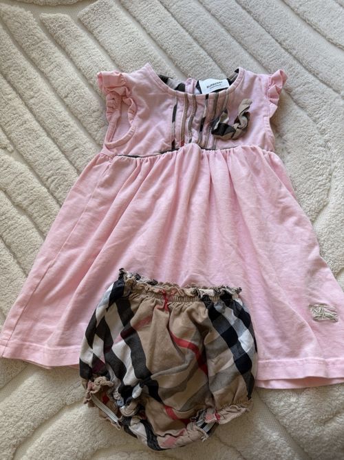 Burberry Baby Girls Pink Cotton A-Line Dress & Check Bloomers 18-24 Months — image 3