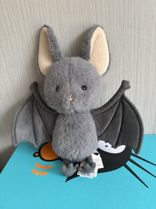 Jellycat Broox Bat BNWT ( Original Not Re-release) Displayed Only New With Tags