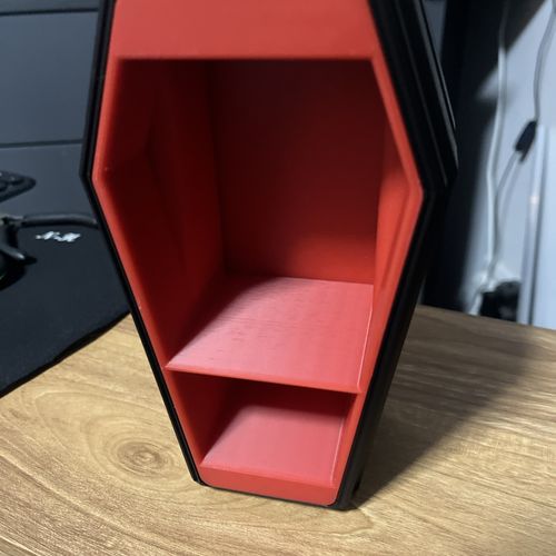 Coffin MTG Deck Box For Magic The Gathering - Black With Red Interior Token/dice — image 7