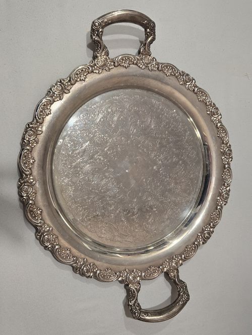 Vtg Oneida Victorian Style Round Silver Plated Serving Platter Tray w/handles.  — image 5