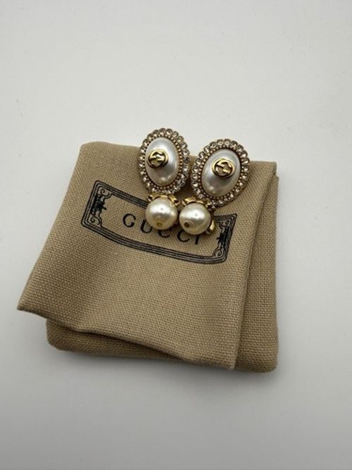 Gucci Interlocking Pearl Drop Earrings Gold Tone Crystal Halo w/with Packaging