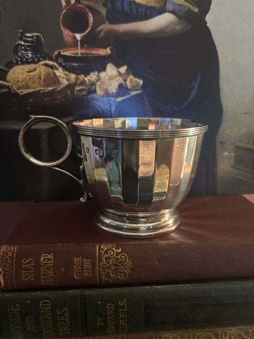 Mappin and Webb Solid Silver Christening Cup 1902 Birmingham Hallmarks Antique — image 7