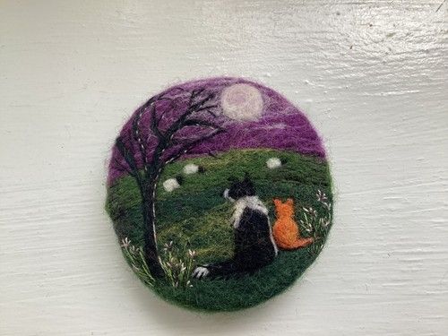 NEEDLE FELT BROOCH SHEEPDOG & GINGER CAT UNDERNEATH PURPLE SKY
