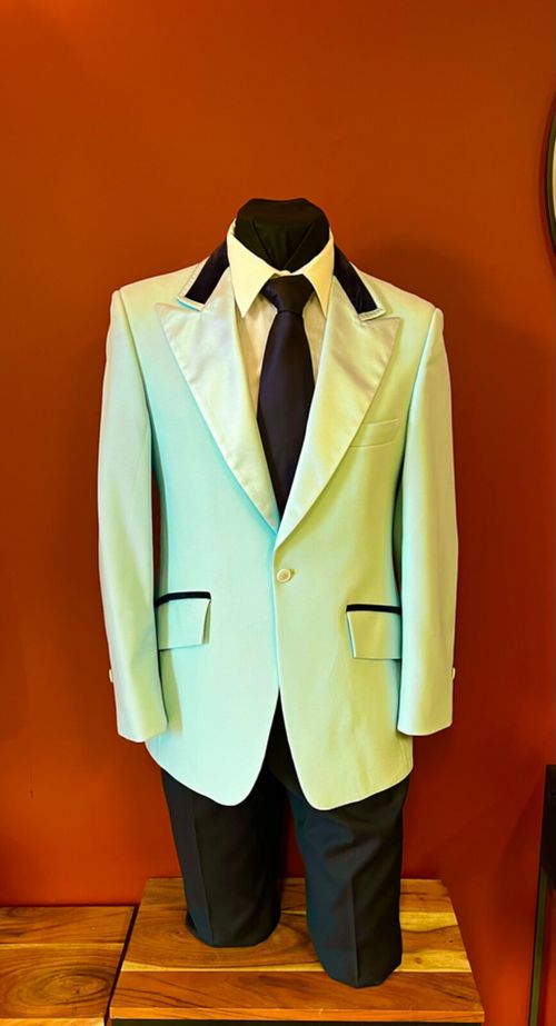 VINTAGE AFTER SIX LIGHT BABY BLUE MENS TUXEDO JACKET W/ NAVY VELVET TRIM RETRO — image 7