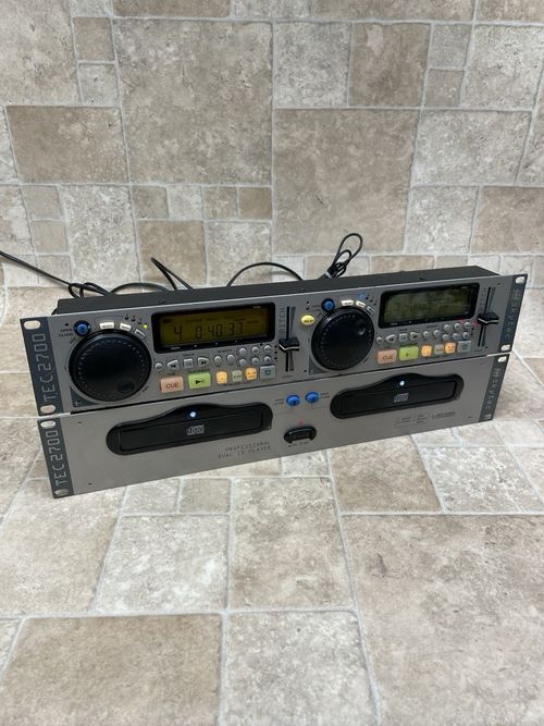 Skytec Tec 2700 DJ Controller and Dual CD Player- Read Description — image 3
