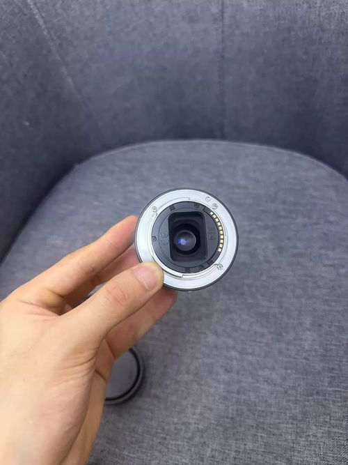 Sony Sonnar T FE 35mm f/2.8 ZA Lens Full Frame Prime Fixed Wide Lens W/Caps — image 5