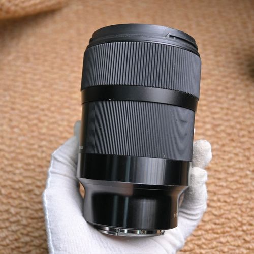 Sigma 35mm f/1.4 DG HSM Art Large Aperture Prime Lens for Sony E Mount Cameras — image 6