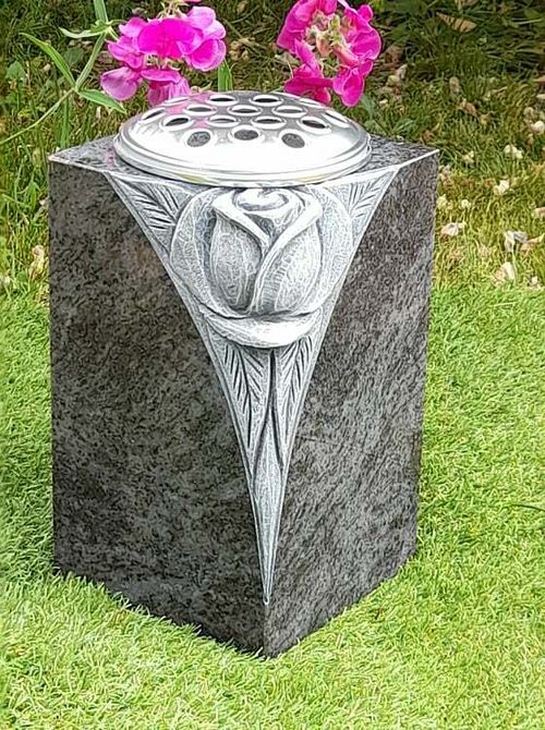 Personalised Grey Granite Memorial Grave Plaque Stone Headstone Cemetery Stone — image 4