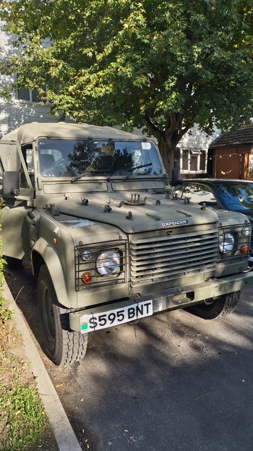 1998 Land Rover Defender 110 Hardtop Wolf — image 2
