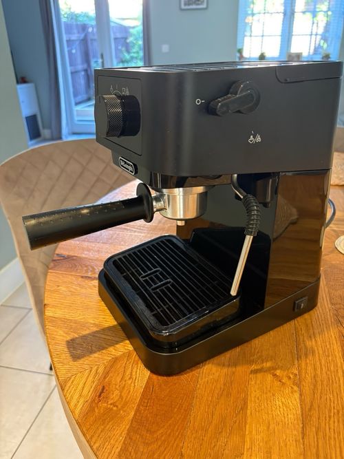 De'Longhi Stilosa Black Espresso & Cappuccino Machine, Ground Coffee, Steam Wand — image 3