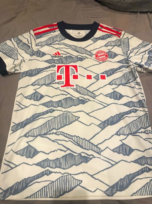 adidas Bayern Munich Away Shirt Kimmich 6 Mens Size M,2020 fifa world champ badg
