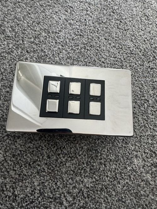 LightwaveRF Connect Series - Triple 3 Gang Dimmer - JSJS LW230C - Chrome