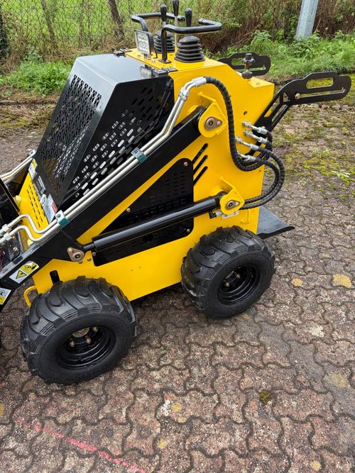 Brand New 2026 18HP Mini Skid Steer Loader — image 11