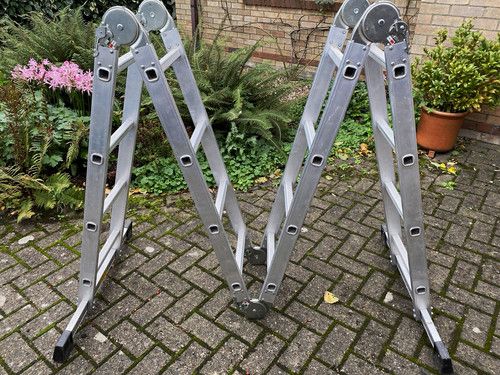 Aluminium Folding Scaffold Tower Platform Trestle System with 2 Deck Boards