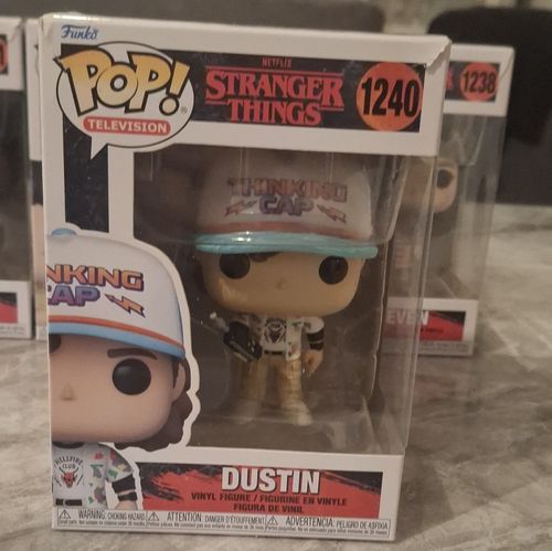 Funko Pop -  Stranger Things S4 Set.  7 Funkos — image 5