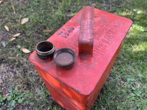 Vintage Valor 2 Gallon Petrol Can Post War WD~1949 Automobilia Man Cave 