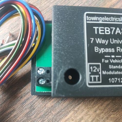 TEB7AS 7 WAY SMART CHIP UNIVERSAL INTERFACE BYPASS TOWING RELAY  — image 4