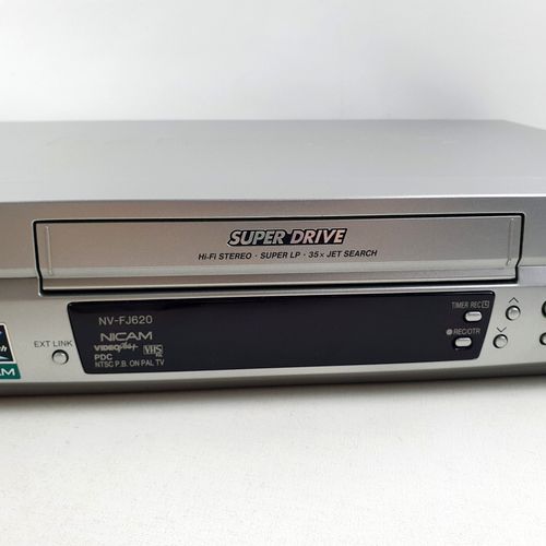 Panasonic NV-FJ620B VHS VCR Video Cassette Player Tape Recorder Nicam No Remote — image 7