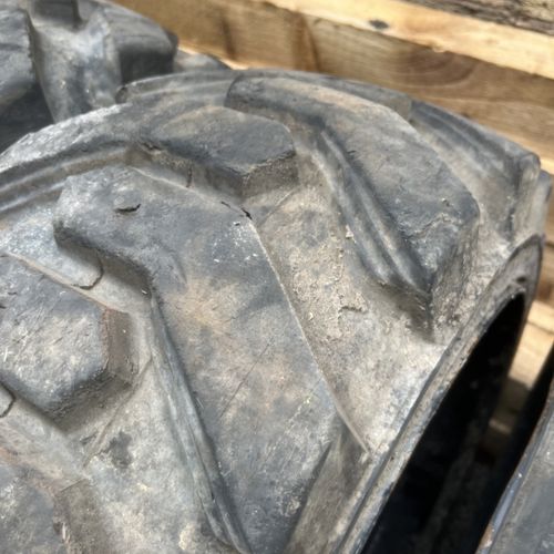 X4 Bobcat Skidsteer Foam Filled Solid Wheels 12-16.5 — image 6