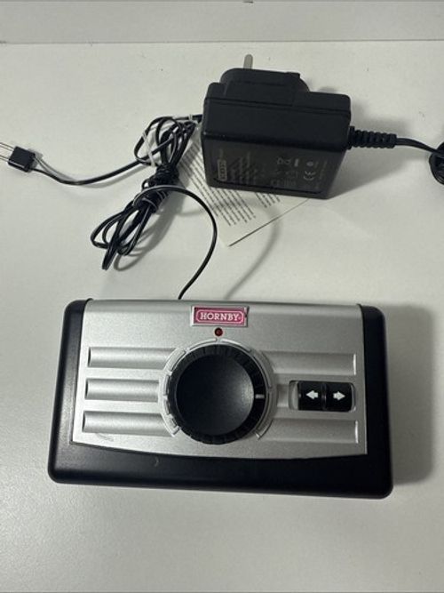 Hornby R8250 Train Controller & P9000W Transformer
