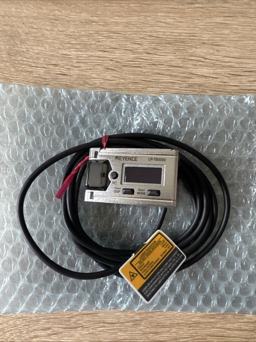 Keyence LR-TB5000 LR-T Series Self-contained TOF laser sensor, 5m — image 2
