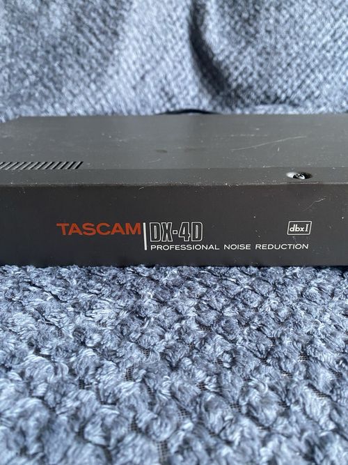 Tascam DX-4D Professional Noise Reduction Rack Mount Unit — image 2