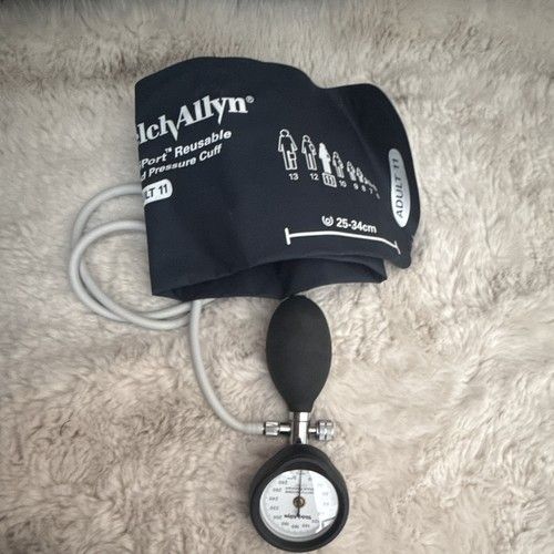 Welch Allyn DuraShock DS54 Sphygmomanometer - blood pressure cuffs