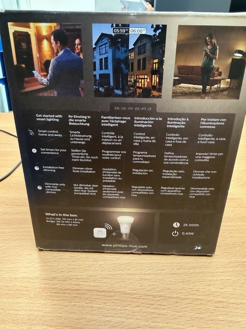 Philips Hue White Starter Kit E27 2 Bulbs + Bridge Smart Lighting Hub Brand new — image 2