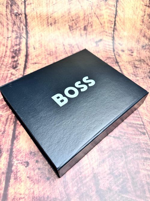 HUGO BOSS Wallet and Key Ring Gift Box — image 8