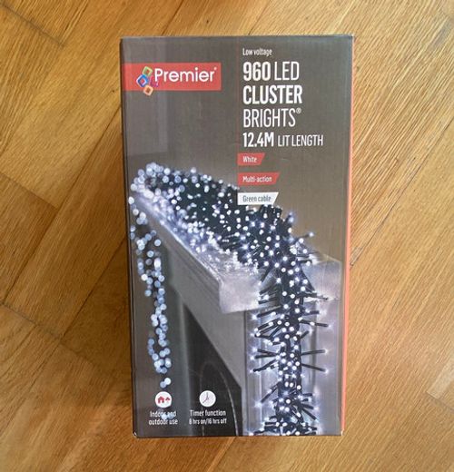 Premier 960 LED Cluster String Lights White 12.4m Green Cable Multi-Action Timer