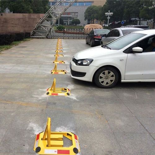 LOCKABLE PARKING BARRIER FOLDING CAR PARK BOLLARD SECURITY DRIVEWAY POST 3 KEYS — image 4