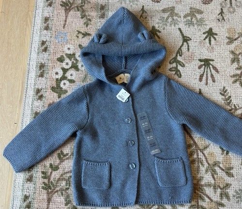 NWT Baby GAP boys 18-24mos blue button down knit sweater with bear ears on hood