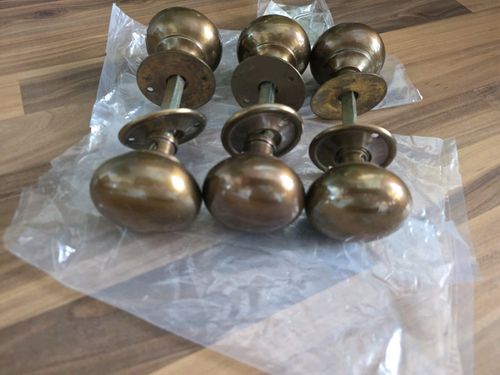3 Sets Antique Brass Door Knobs Handles  Rimlock  Knobs New Reclaimed Old Stock — image 4