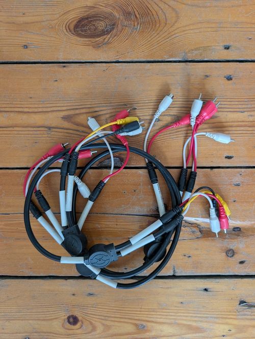 Native Instruments Audio 8 DJ Interface + Multicore Cables + Traktor MK2 Vinyl & — image 8