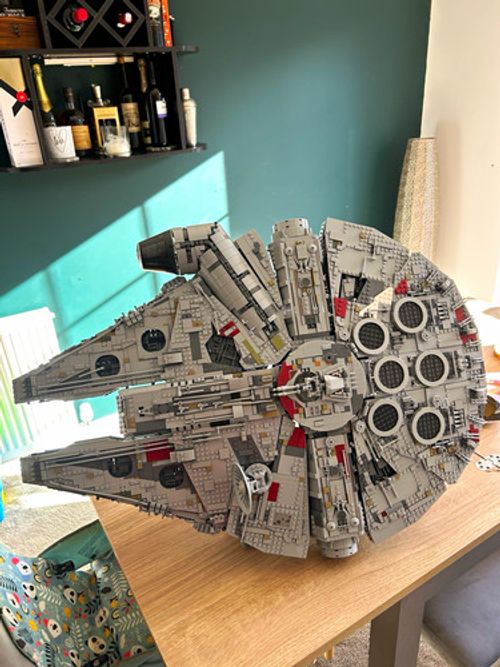 Ali express ucs millennium falcon moc