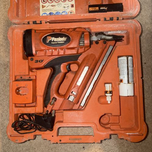Paslode IM350 Plus Cordless Gas Nail Gun for 1st Fix (refurbished)  — image 2