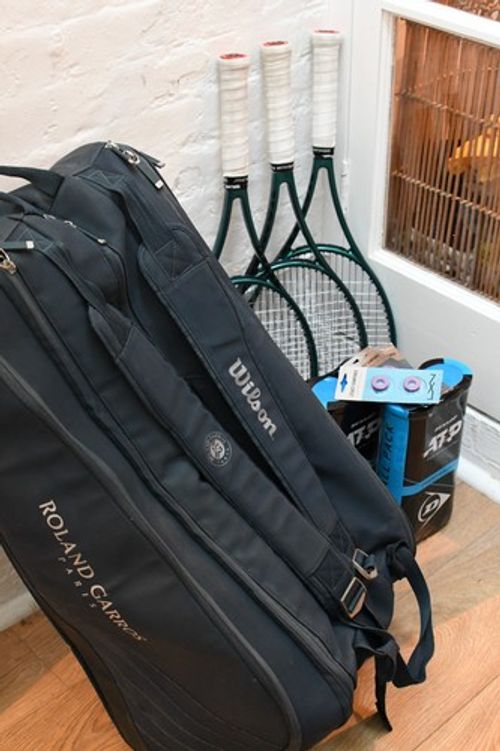Wilson Blade Pro V9 18x20 L4 (G4) BUNDLE
