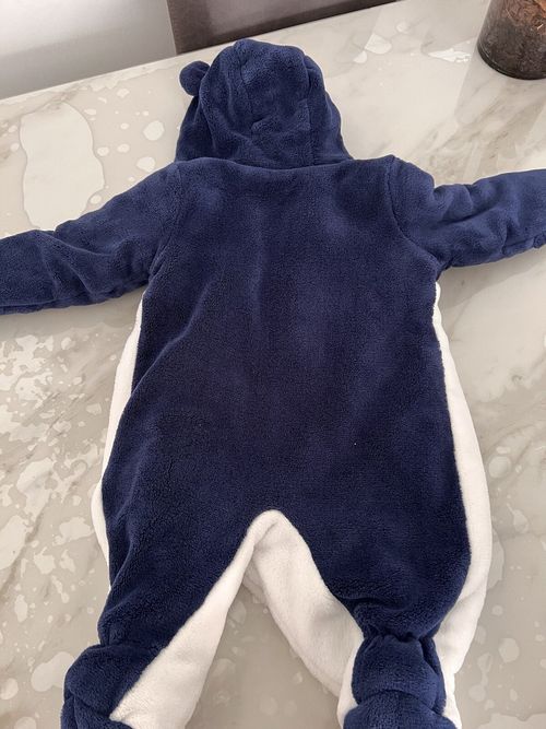 Baby boy snowsuit 6-9 months — image 3