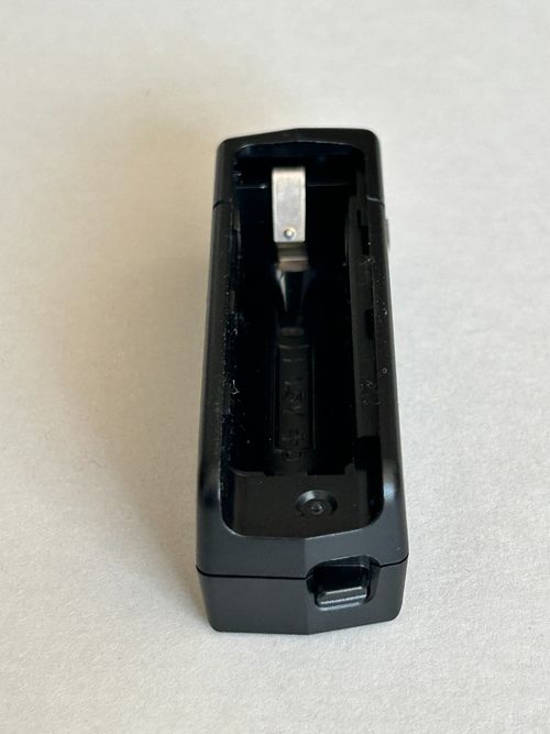 Genuine Authentic Nikon SD-800 Quick Recycling 5th Battery Pack Door for SB-800 — image 2