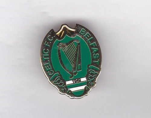 Belfast Celtic ( Ireland ) - lapel badge butterfly fitting