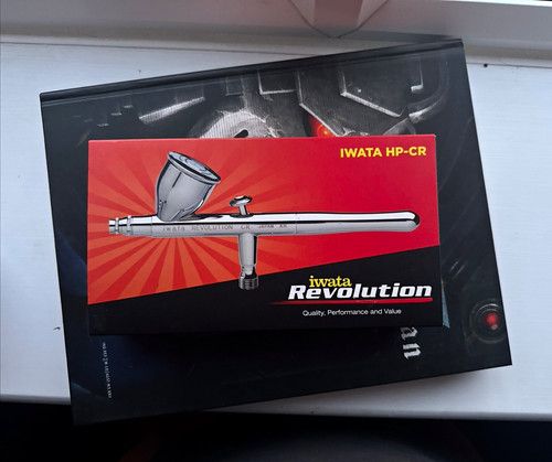 Iwata Revolution HP-CR Gravity-Feed Dual-Action Cup Fed Airbrush 0.5mm
