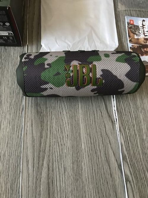 JBL Flip 7 Portable Bluetooth Speaker Camo